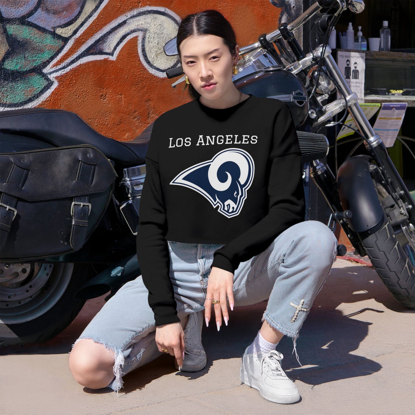 Los Angeles Rams Cropped Sweatshirt — Women's NFL Fan Pullover